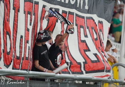 Lumii_20230805_212428317