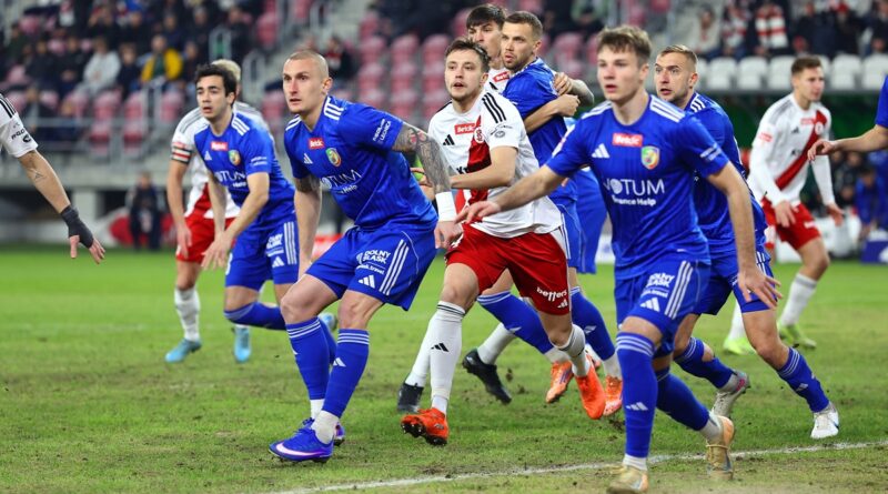 Podział punktów z rywalem. ŁKS Łódź – Miedź Legnica 0-0