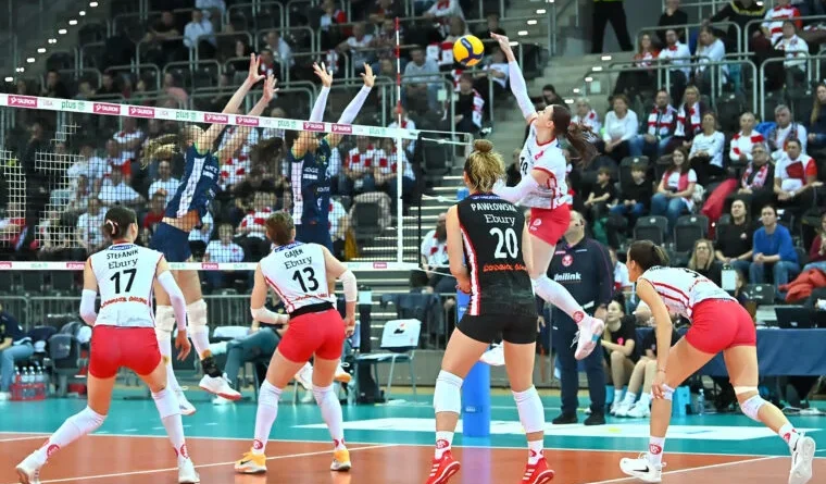 Czas na rewanż! W niedzielę wspieramy Wiewióry u siebie!